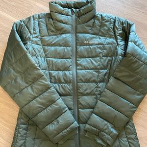 Womens olive green columbia puffer jacket